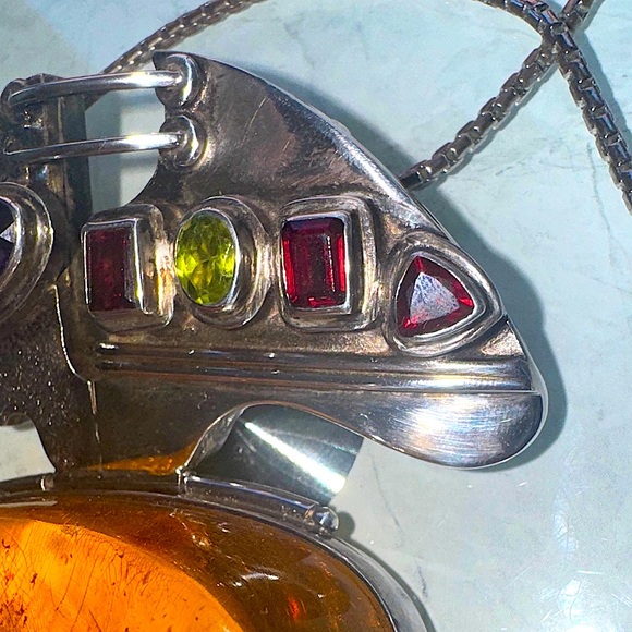 Amber and Silver Pendant Necklace - Picture 5 of 9